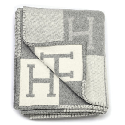 Hermes Wool Cashmere Avalon III Blanket Ecru Gris Clair 2 of 3