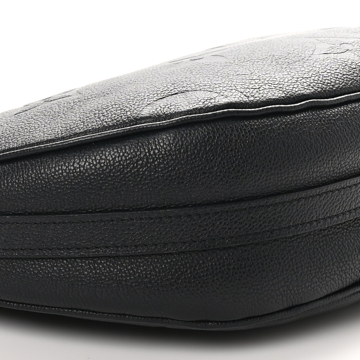 Louis Vuitton Empreinte Monogram Giant Loop Hobo Black 8 of 9