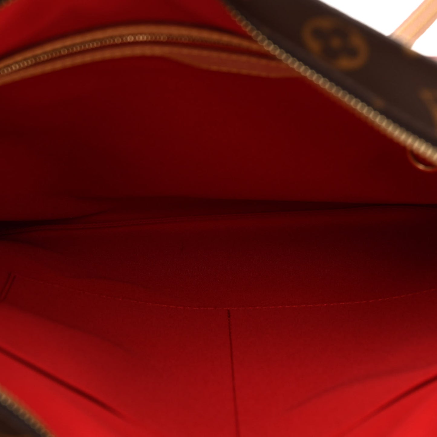 Monogram Carry It
