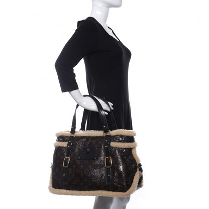 Louis Vuitton Patent Monogram Shearling Sac Thunder 2 of 10