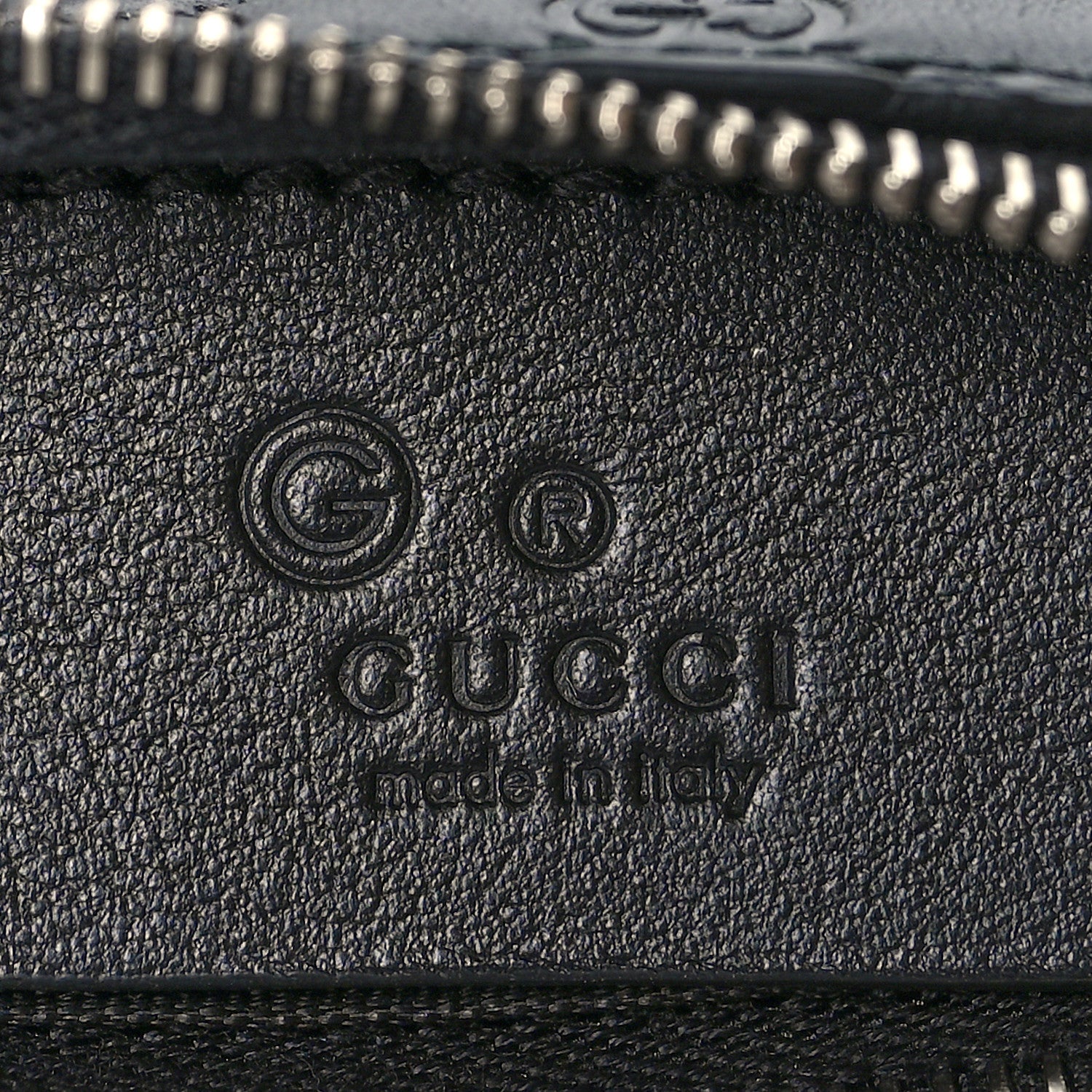 Gucci Microguccissima Key Ring Coin Case Black 6 of 8