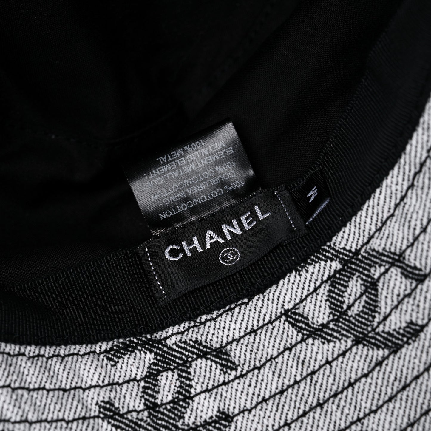 Denim CC Bucket Hat M White Black