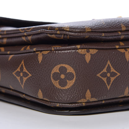 Louis Vuitton Monogram Pochette Metis 8 of 9