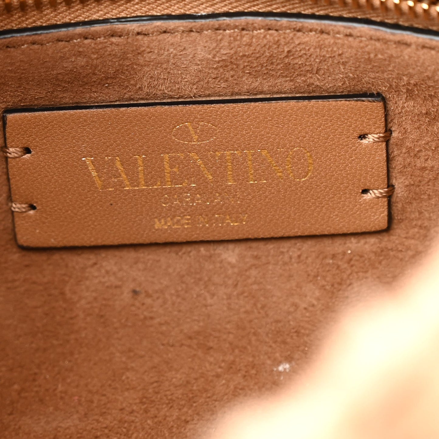 Cashmere Medium Roman Stud Shoulder Bag Brown