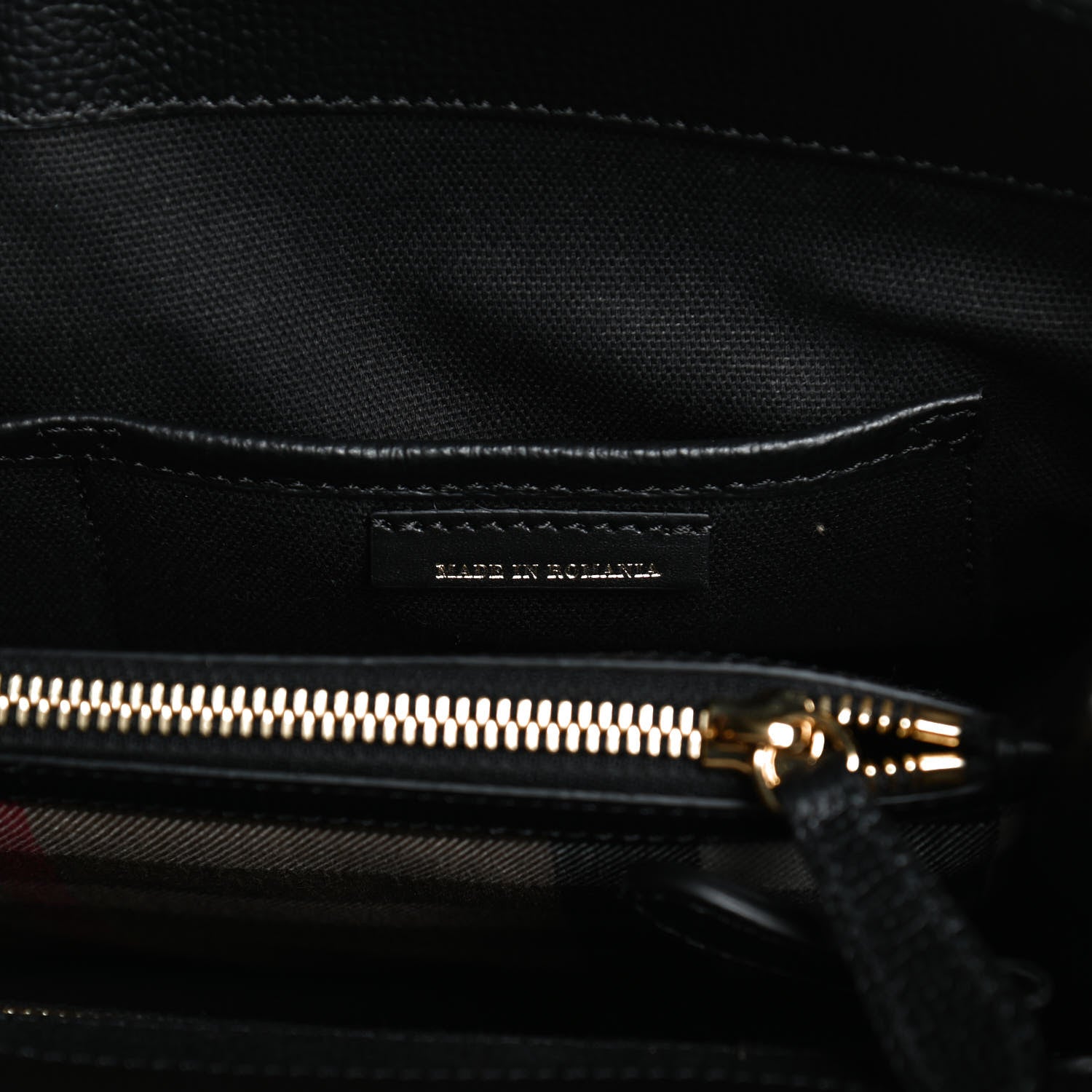 Burberry Derby Calfskin House Check Medium Camberley Black 7 of 12