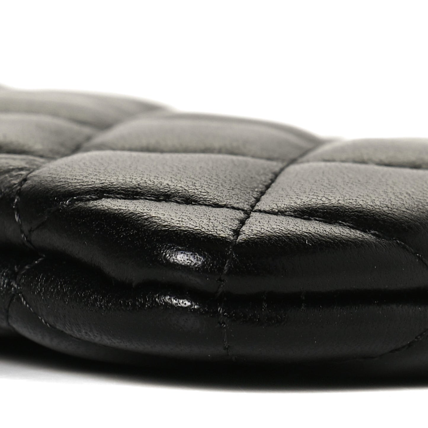 Lambskin Quilted Small No. 5 Cosmetic Case Black