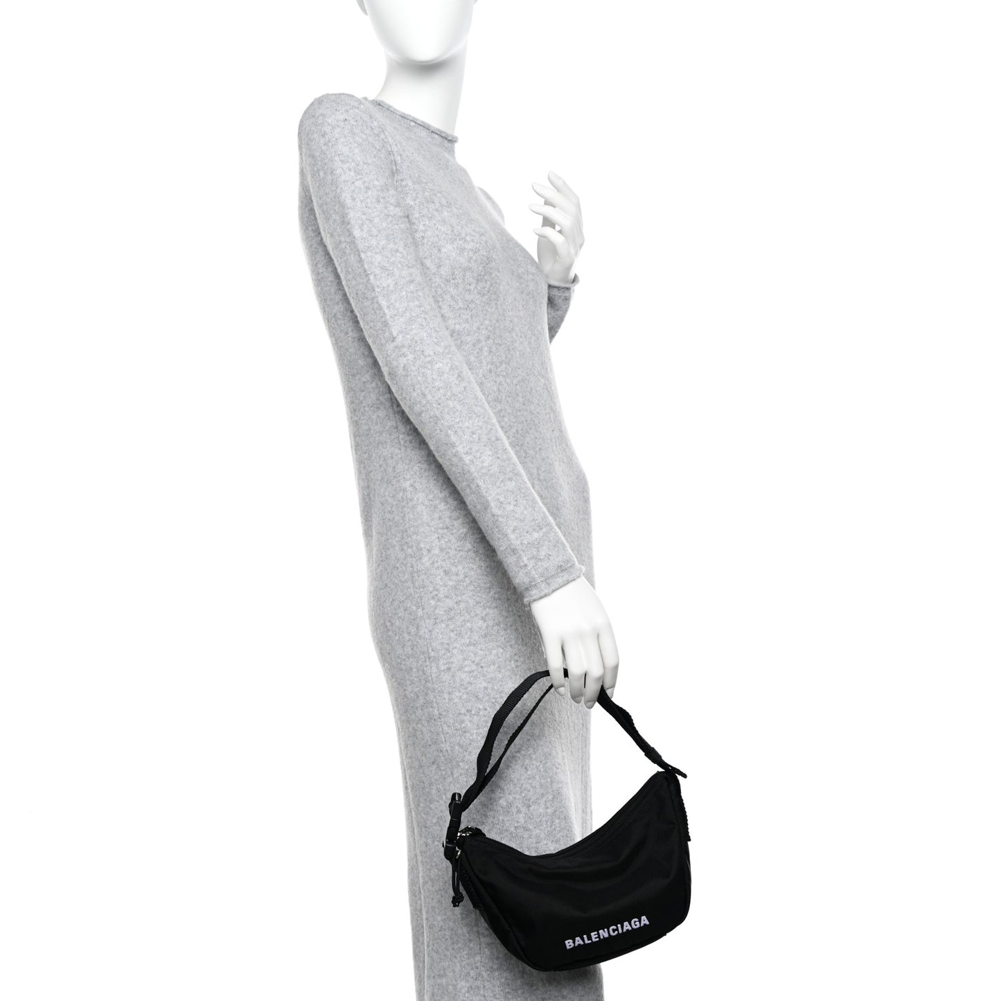 Recycled Sport Nylon Logo Embroidered Wheel Sling Bag Black White