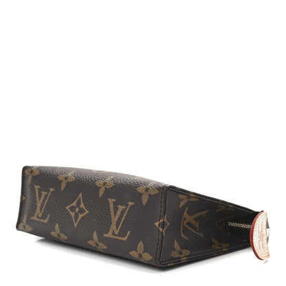 Louis Vuitton Monogram Toiletry Pouch 15 9 of 12