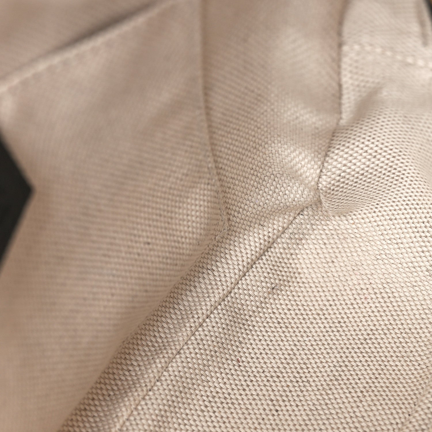 Gucci Pebbled Calfskin Small Soho Disco Bag Black 7 of 13