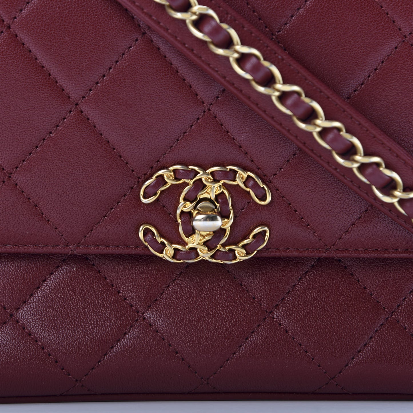 Lambskin Quilted Chain Infinity Top Handle Flap Burgundy