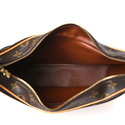 Louis Vuitton Monogram Boulogne 30 5 of 10