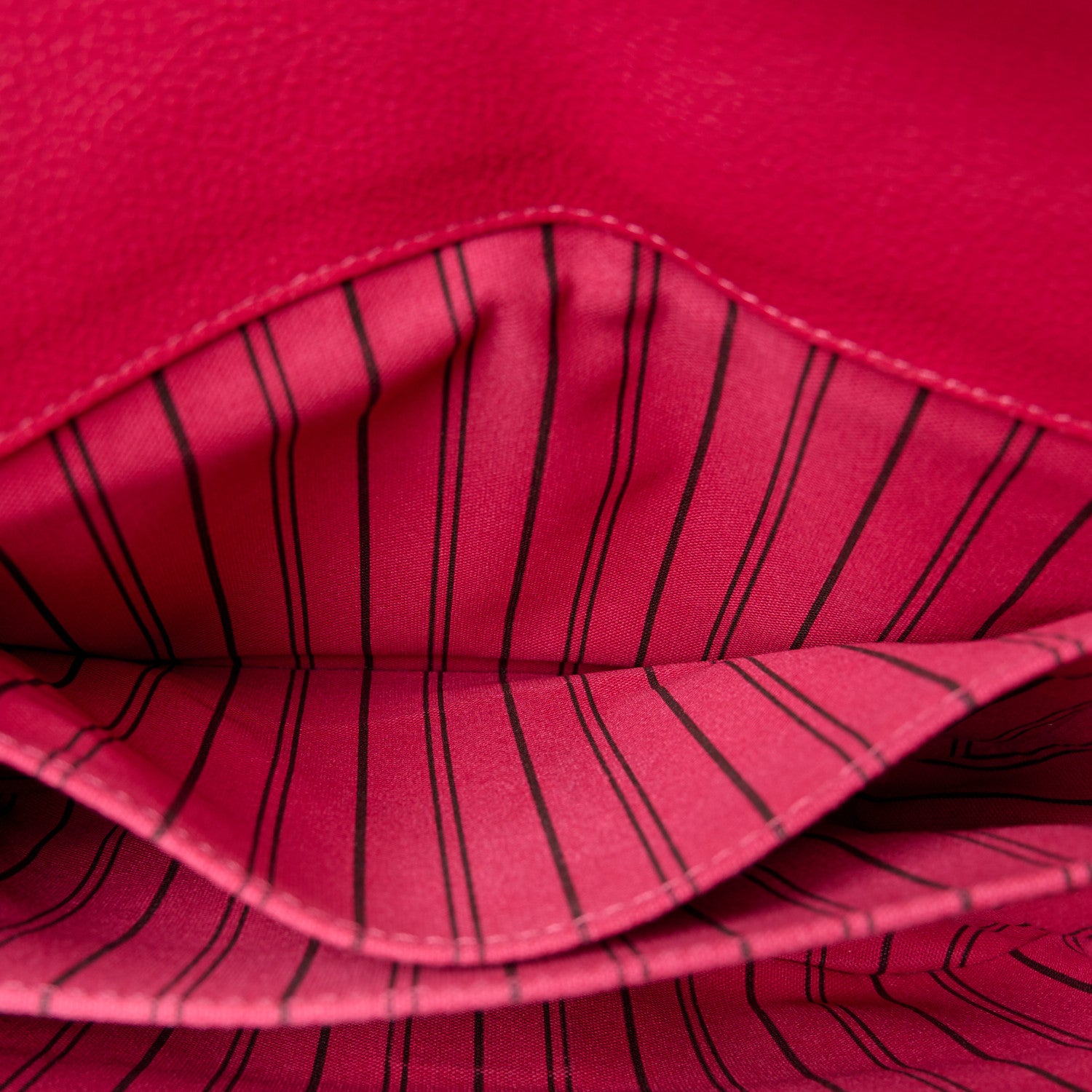Louis Vuitton Empreinte Pochette Metis Freesia 6 of 15