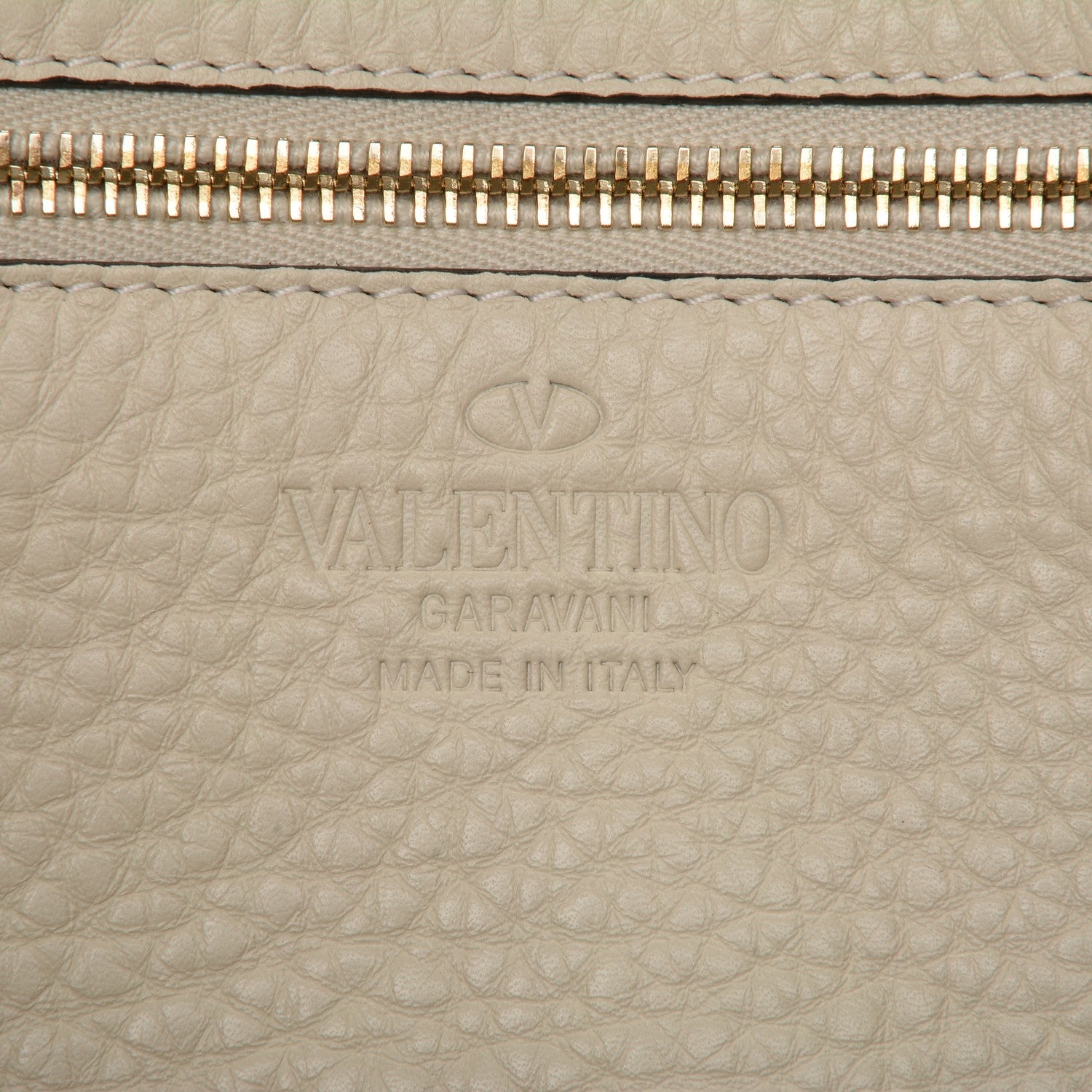 Valentino Garavani Pebbled Calfskin Medium Rockstud Tote Light Ivory 8 of 8