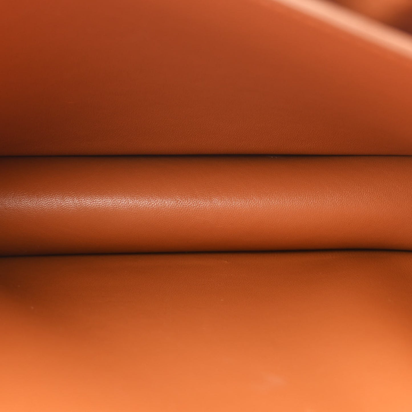 Natural Calfskin Medium Classic Box Flap Bag Tan