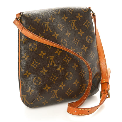 Louis Vuitton Monogram Musette Salsa 3 of 12