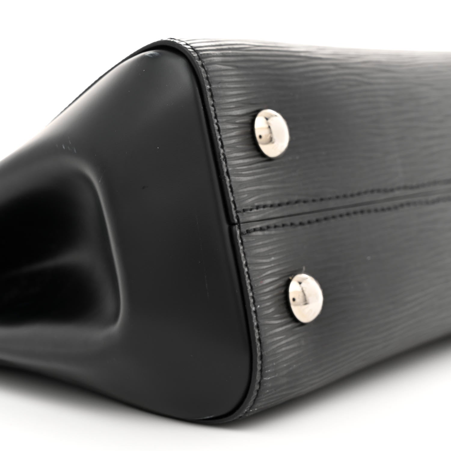 Louis Vuitton Epi Cluny MM Black 8 of 15