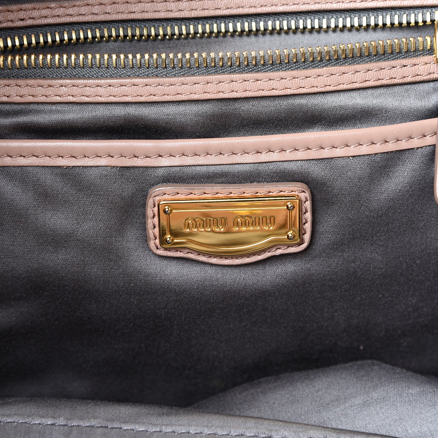 Miu Miu Vitello Lux Gathered Tote Cammeo 5 of 18
