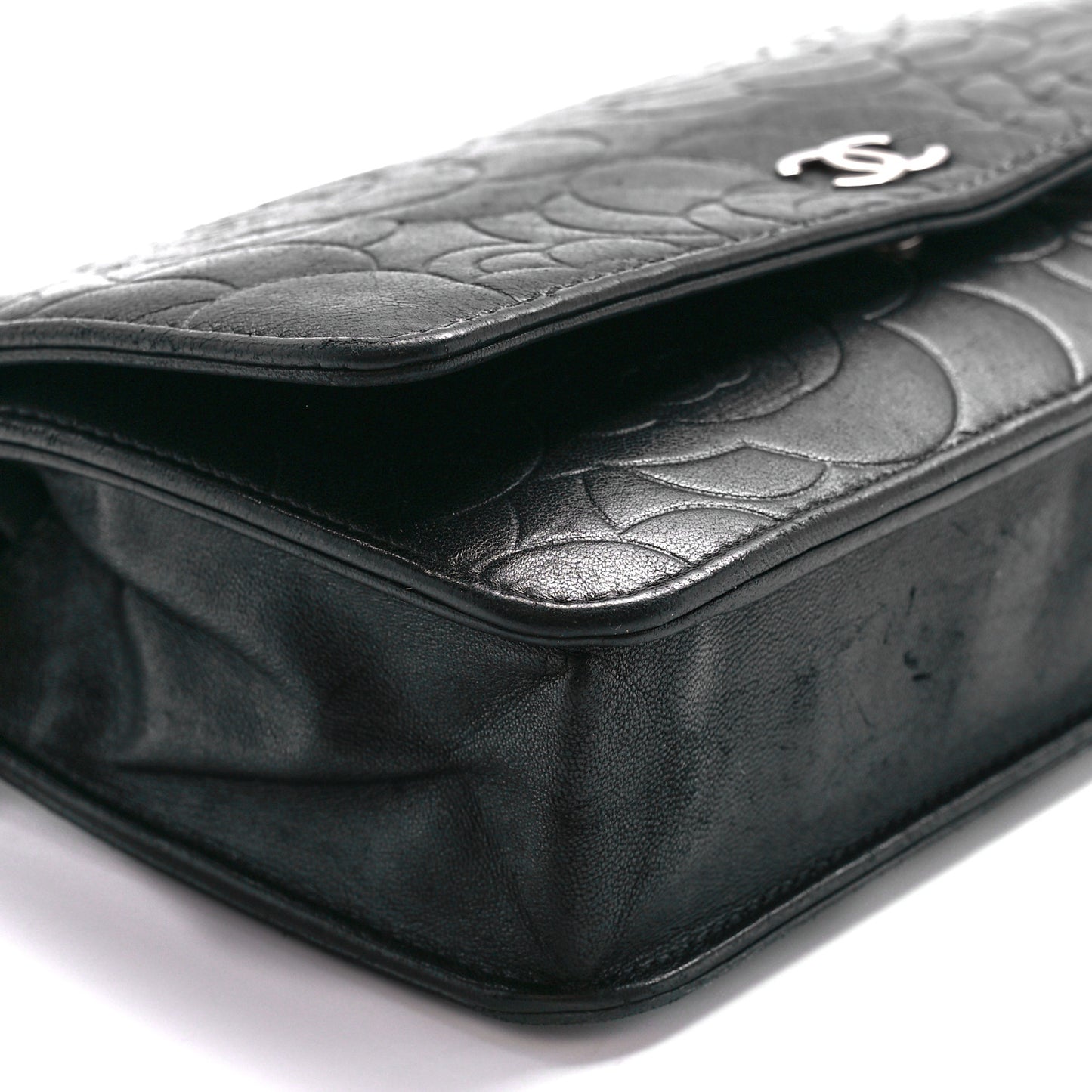 Lambskin Camellia Embossed Wallet on Chain WOC Black
