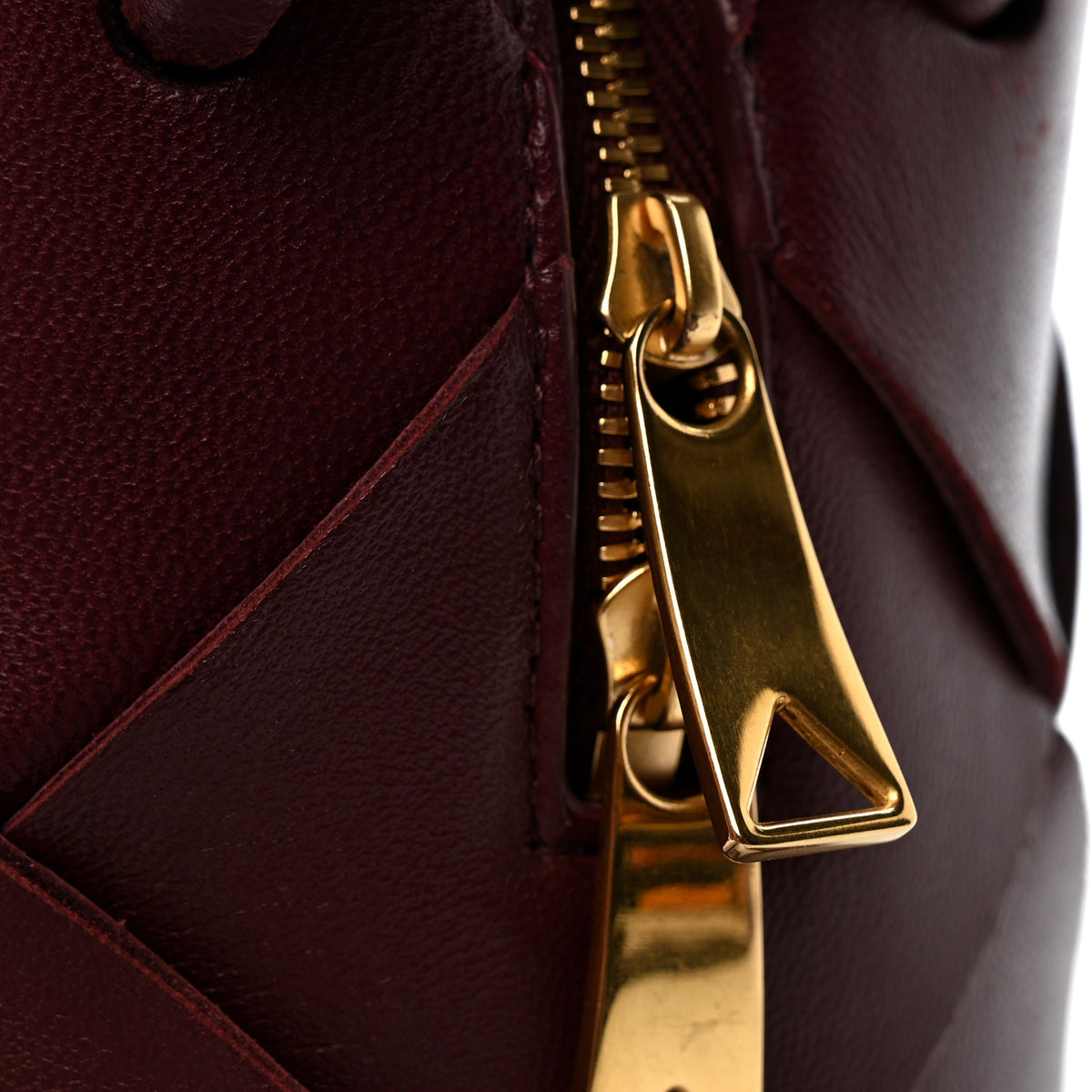 Lambskin Maxi Intrecciato Small Cassette Camera Bag Barolo