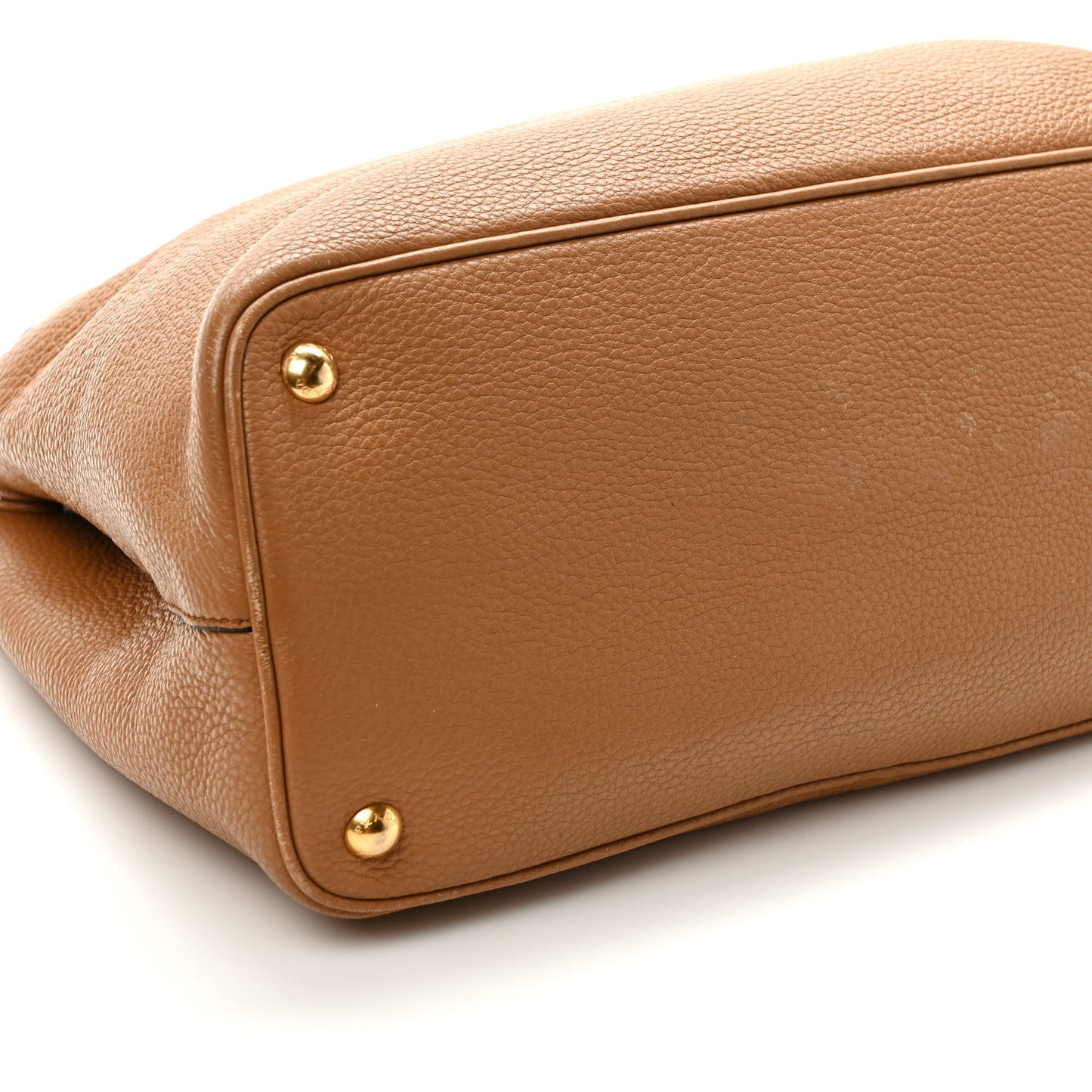 Vitello Phenix Shoulder Bag Caramel