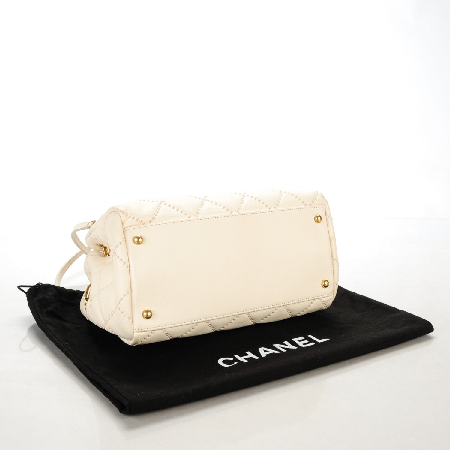 Chanel Calfskin Quilted Retro Chain Tote Ivory 4 of 7