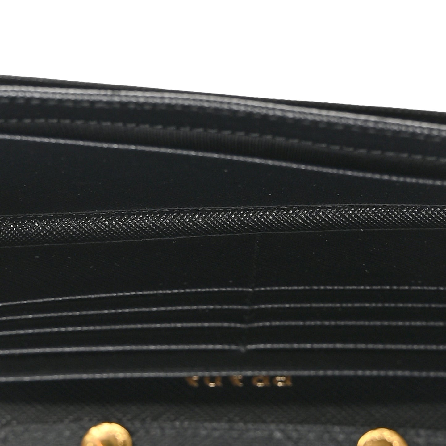 Saffiano Metal Oro Chain Wallet Black