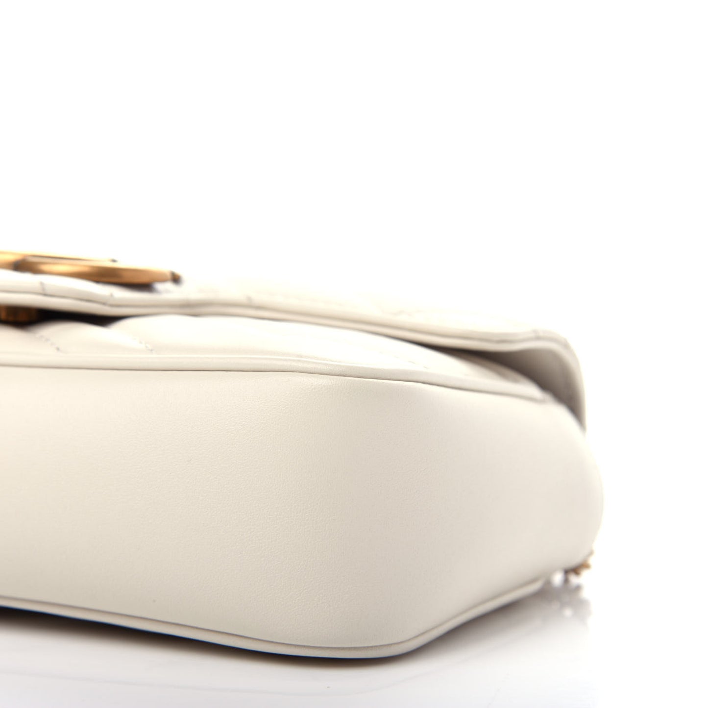 Calfskin Matelasse Super Mini GG Marmont Shoulder Bag White