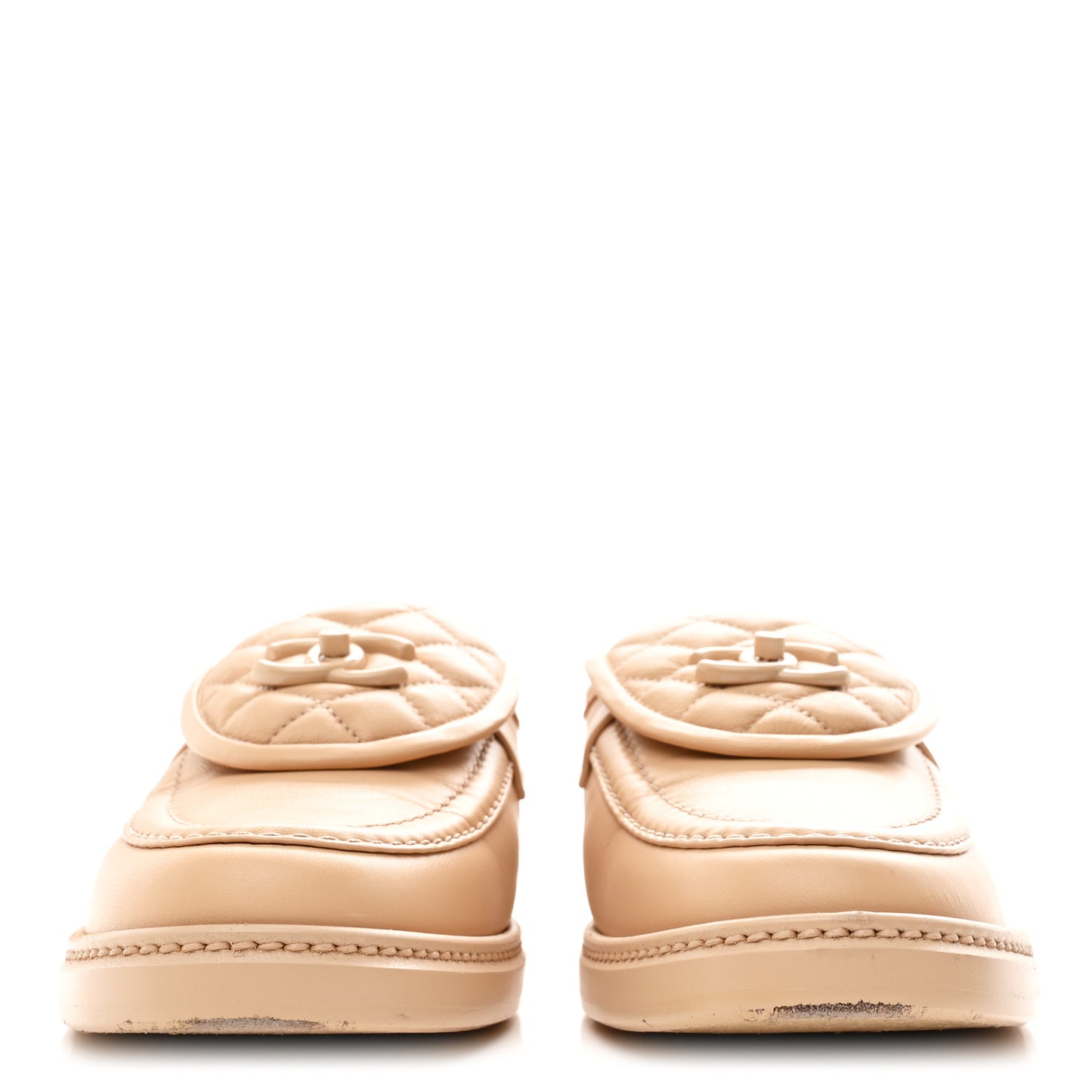 Lambskin Quilted CC Turnlock Moccasins 40 Beige