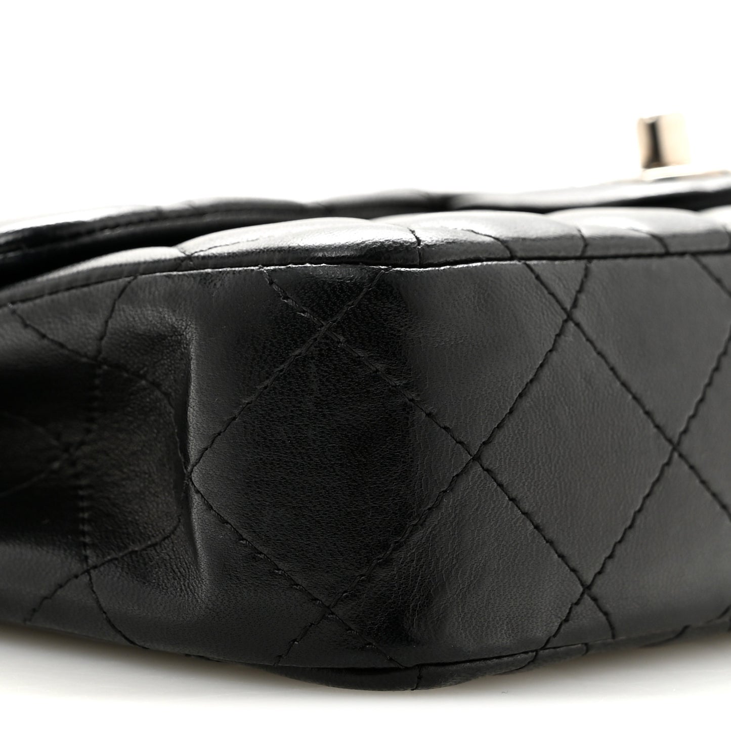 Lambskin Quilted East West Flap Black