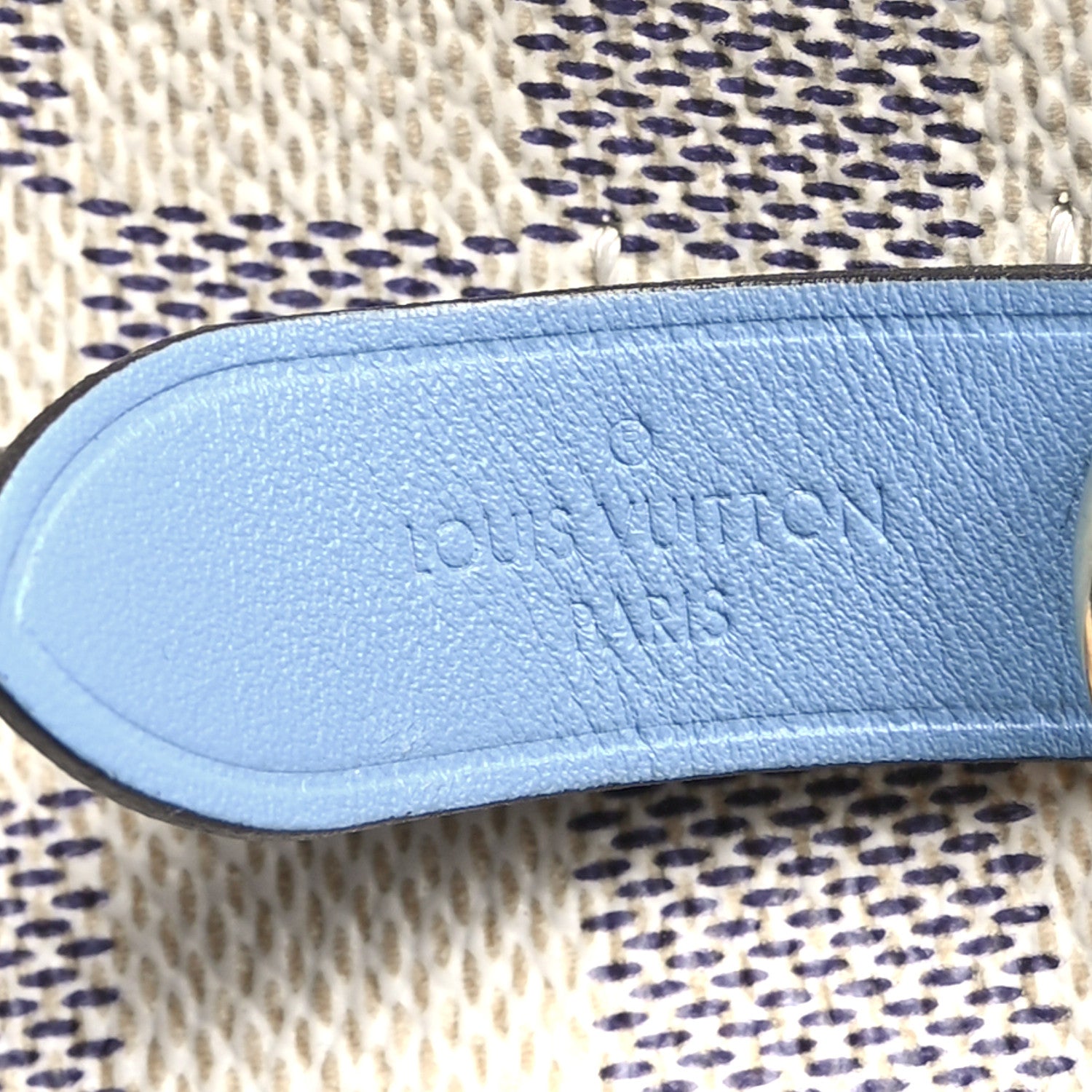 Louis Vuitton Damier Azur Neonoe MM Bleuet 6 of 9