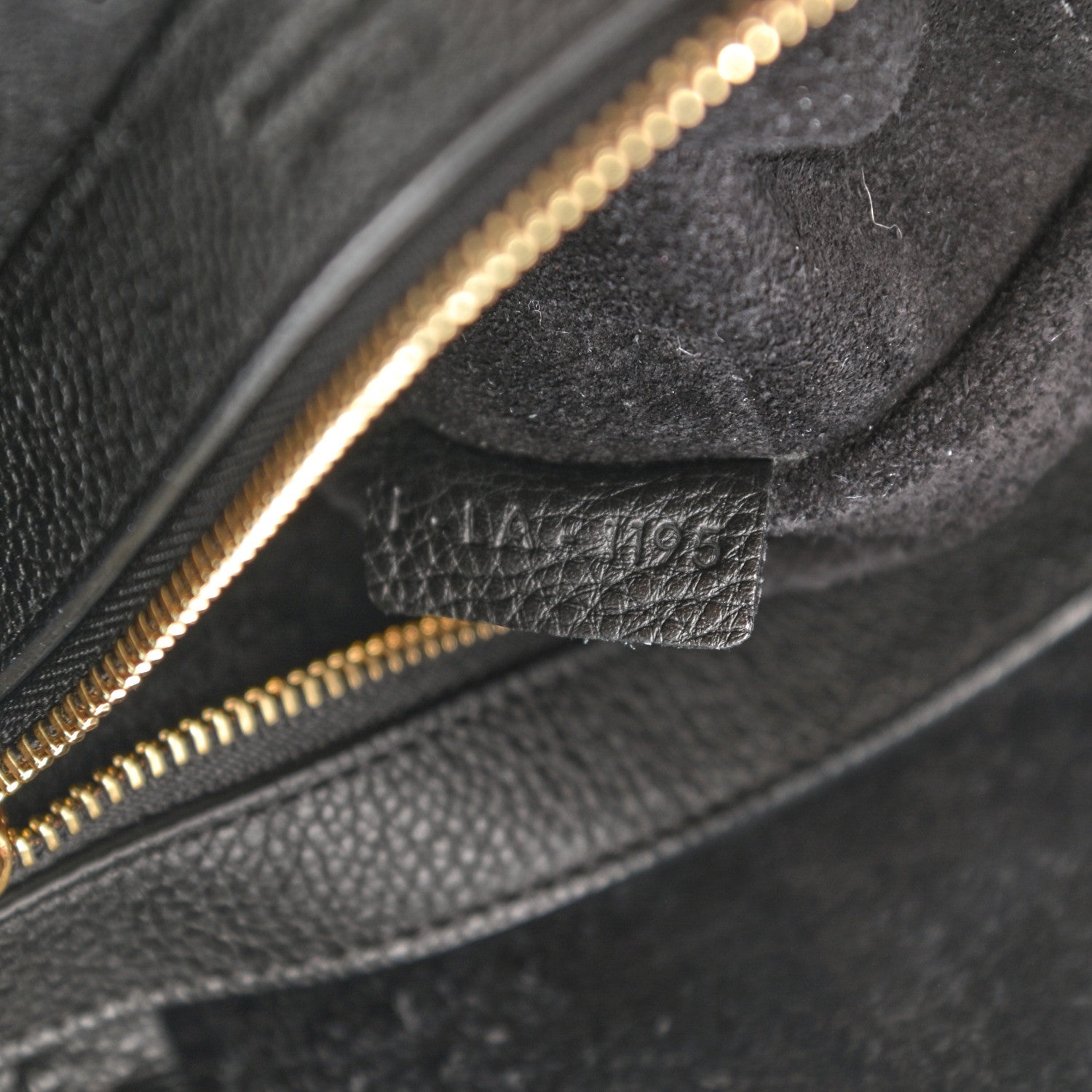 Celine Soft Grained Calfskin Small Belt Cabas Phantom Black 7 of 10