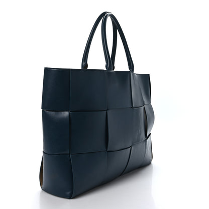 Bottega Veneta Nappa Maxi Intrecciato Mens Arco Tote Navy Blue 2 of 7