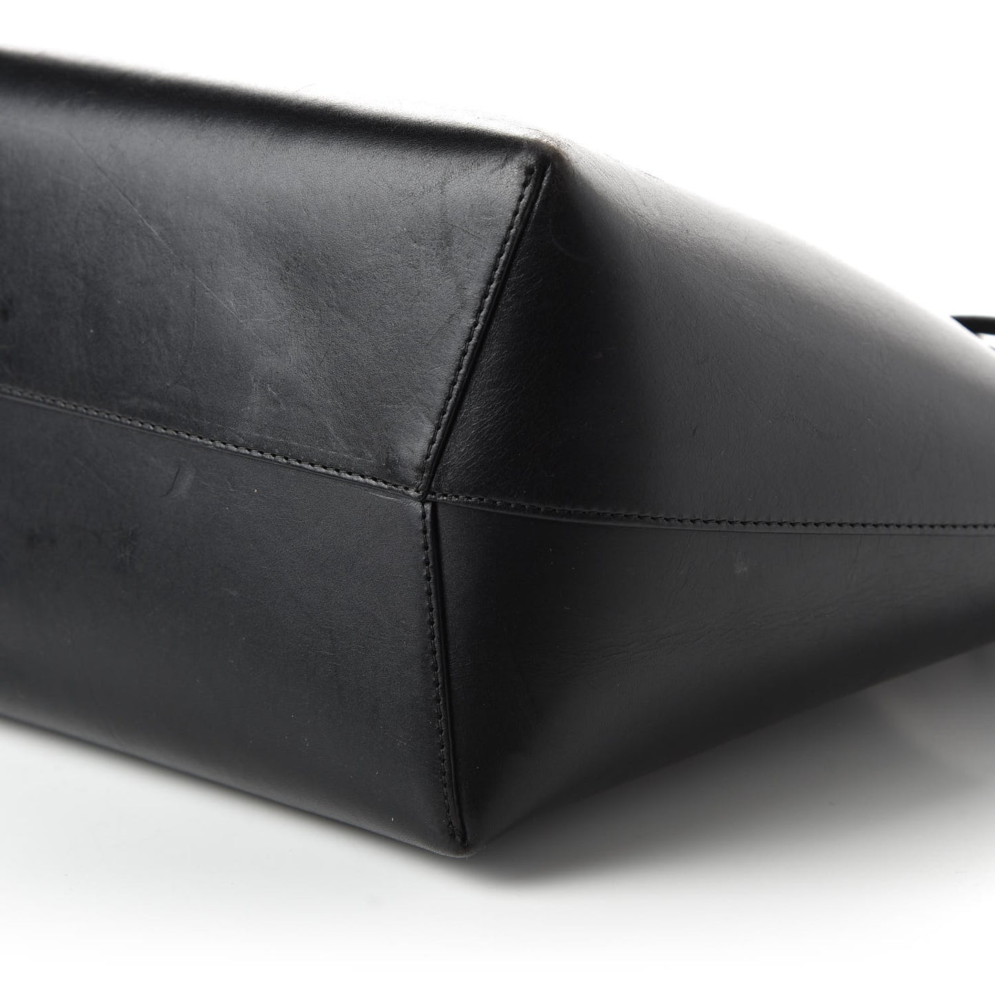 Vegetable Tanned Calfskin Bucket Bag Black Ballerina