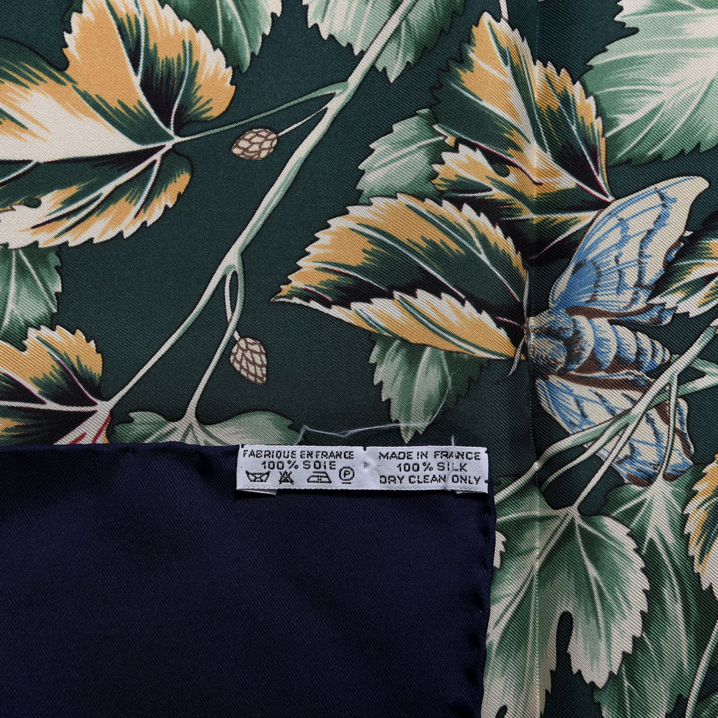 Silk L'Arbre de Soie Scarf 90