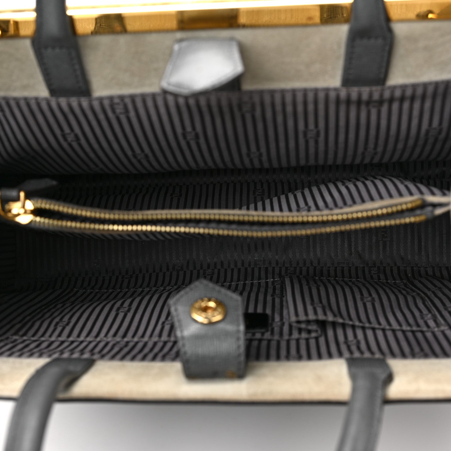 Fendi Vitello Elite Flamingo Regular 2Jours Tote Grigio Grigio Chiaro 5 of 8