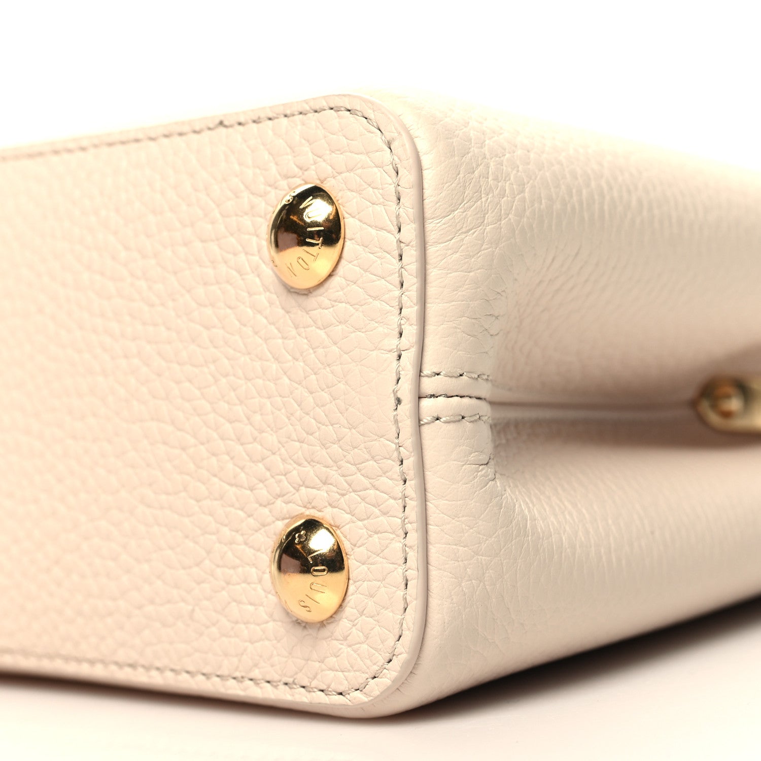 Louis Vuitton Taurillon Capucines BB Snow 10 of 11