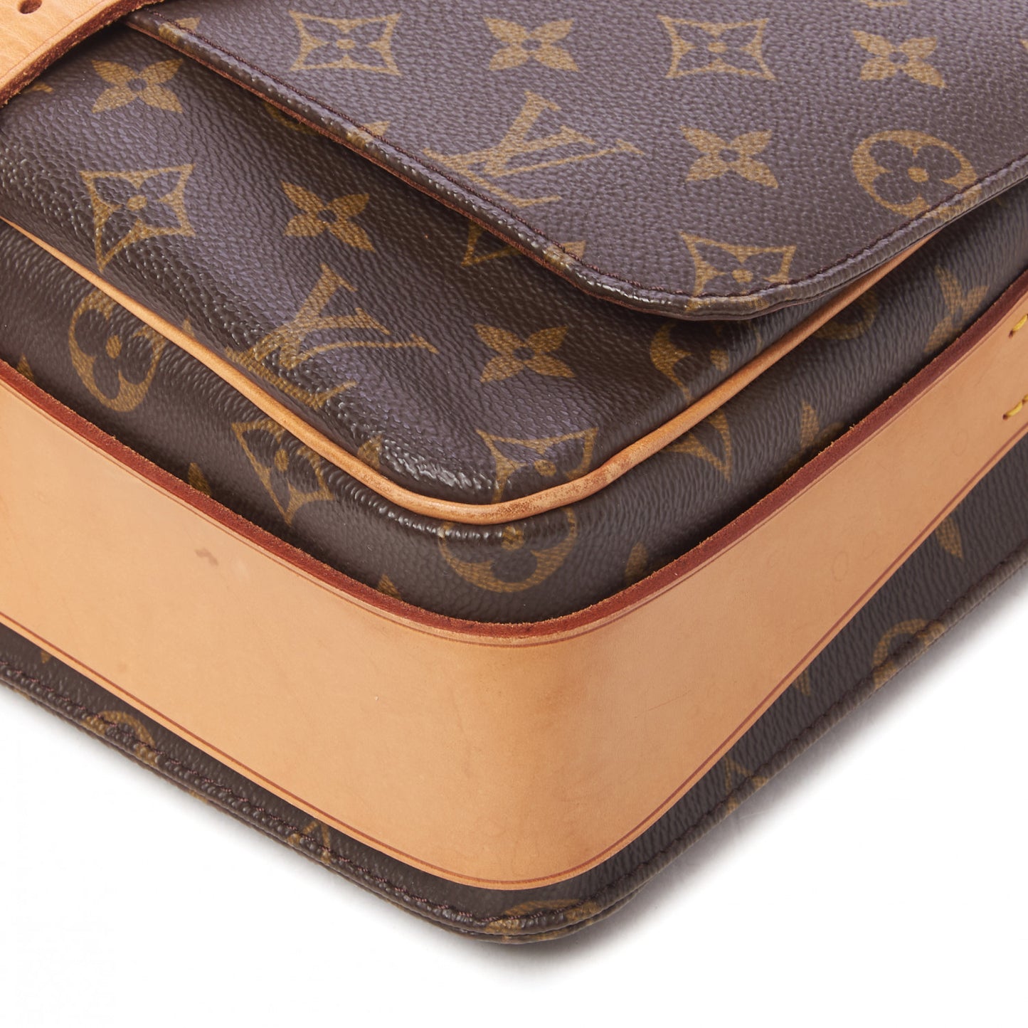 Monogram Cartouchiere 26