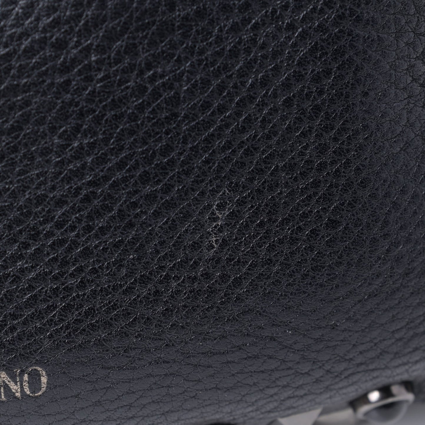 Pebbled Calfskin Onyx Mini Rockstud Rolling Tote Black