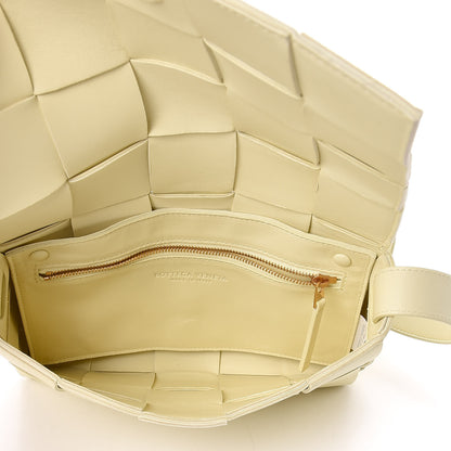 Bottega Veneta Nappa Maxi Intreccio Cassette Bag Ice Cream 5 of 11
