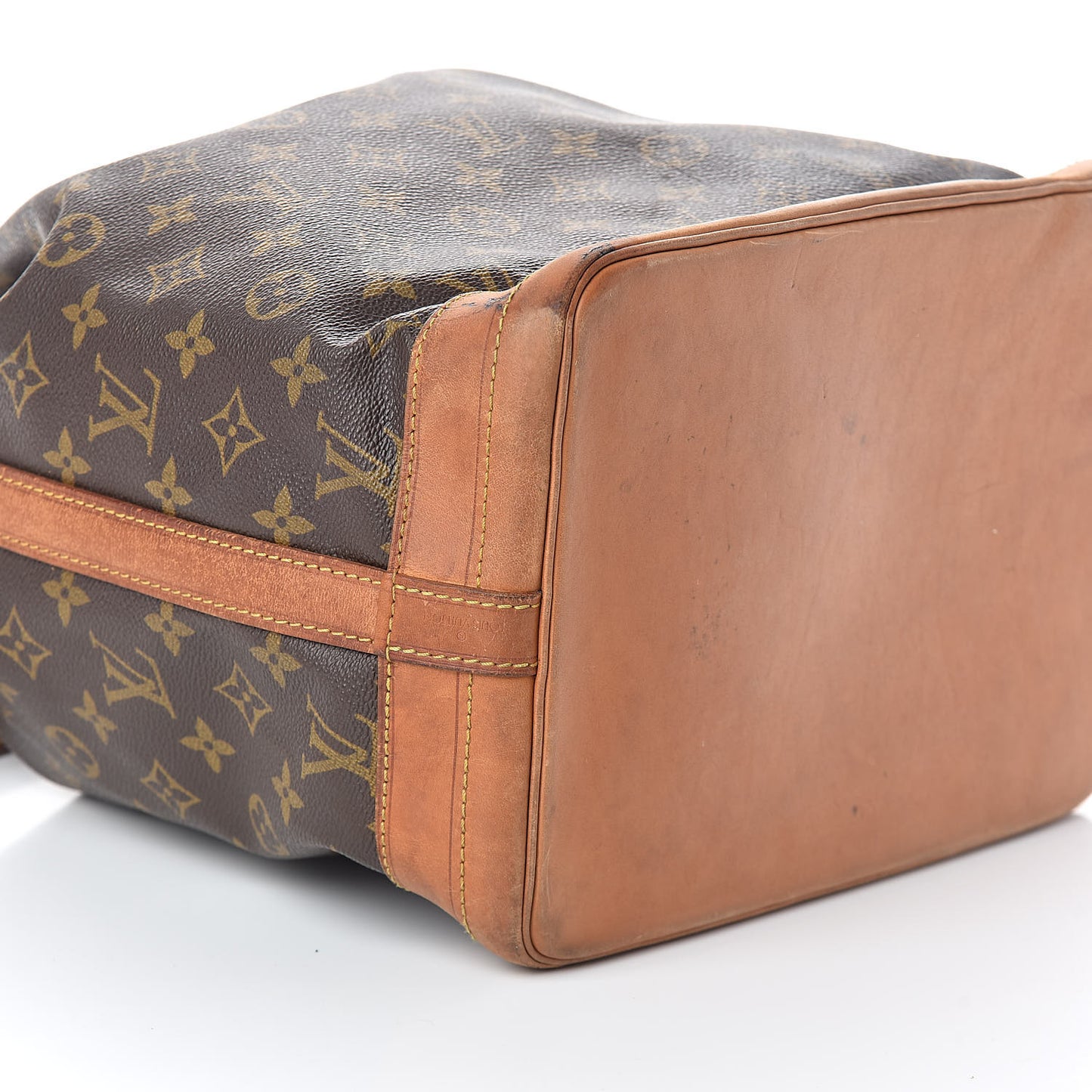 Monogram Noe