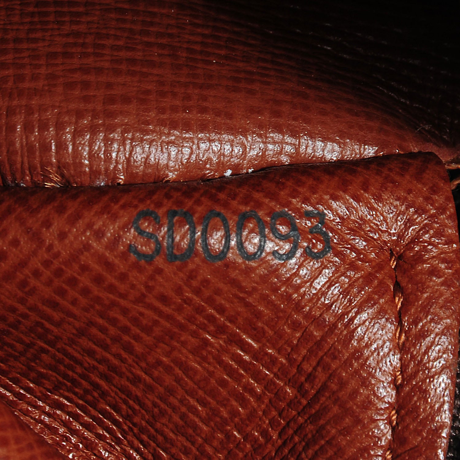Louis Vuitton Monogram Papillon 26 6 of 6
