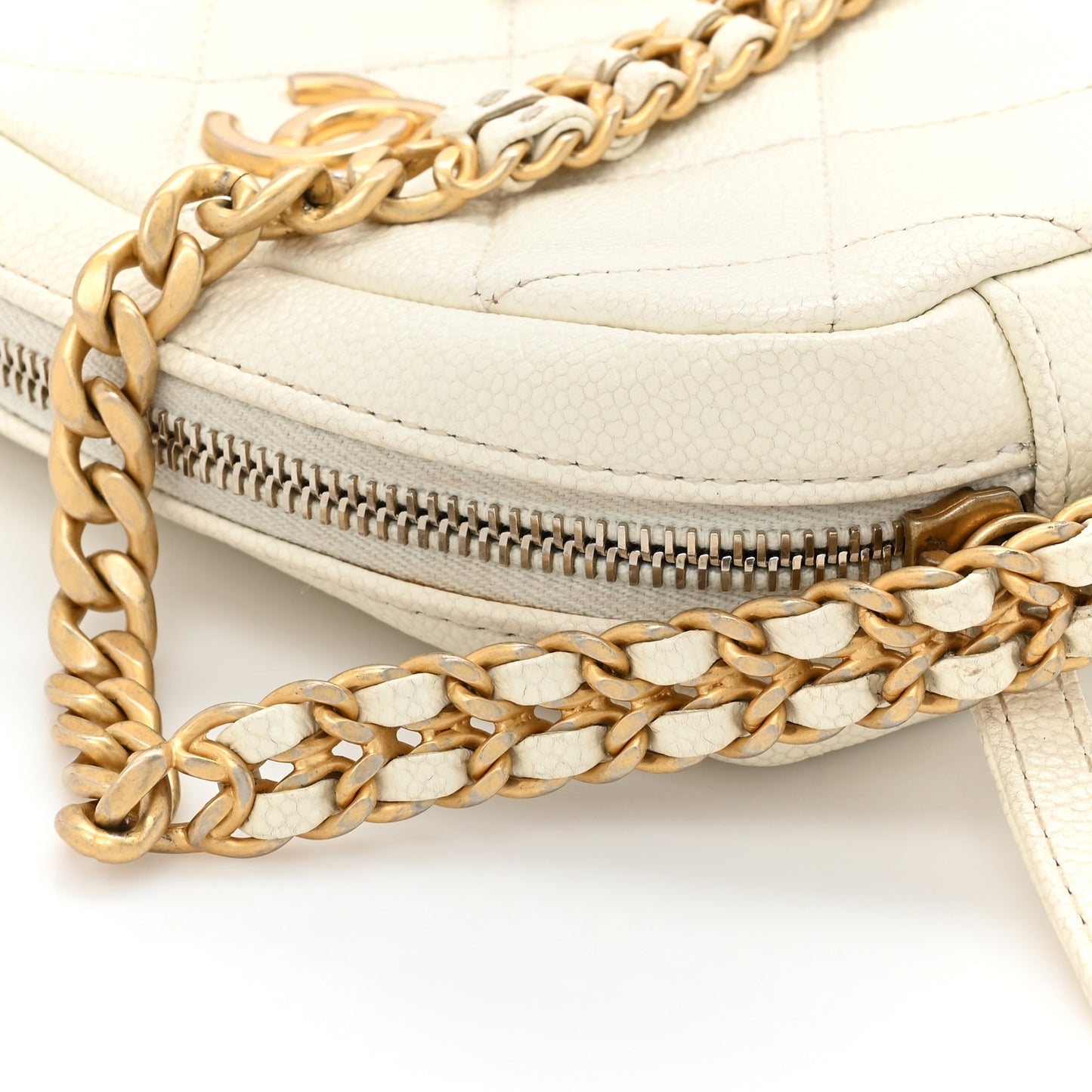 Shiny Caviar Quilted Chain Melody Camera Bag White