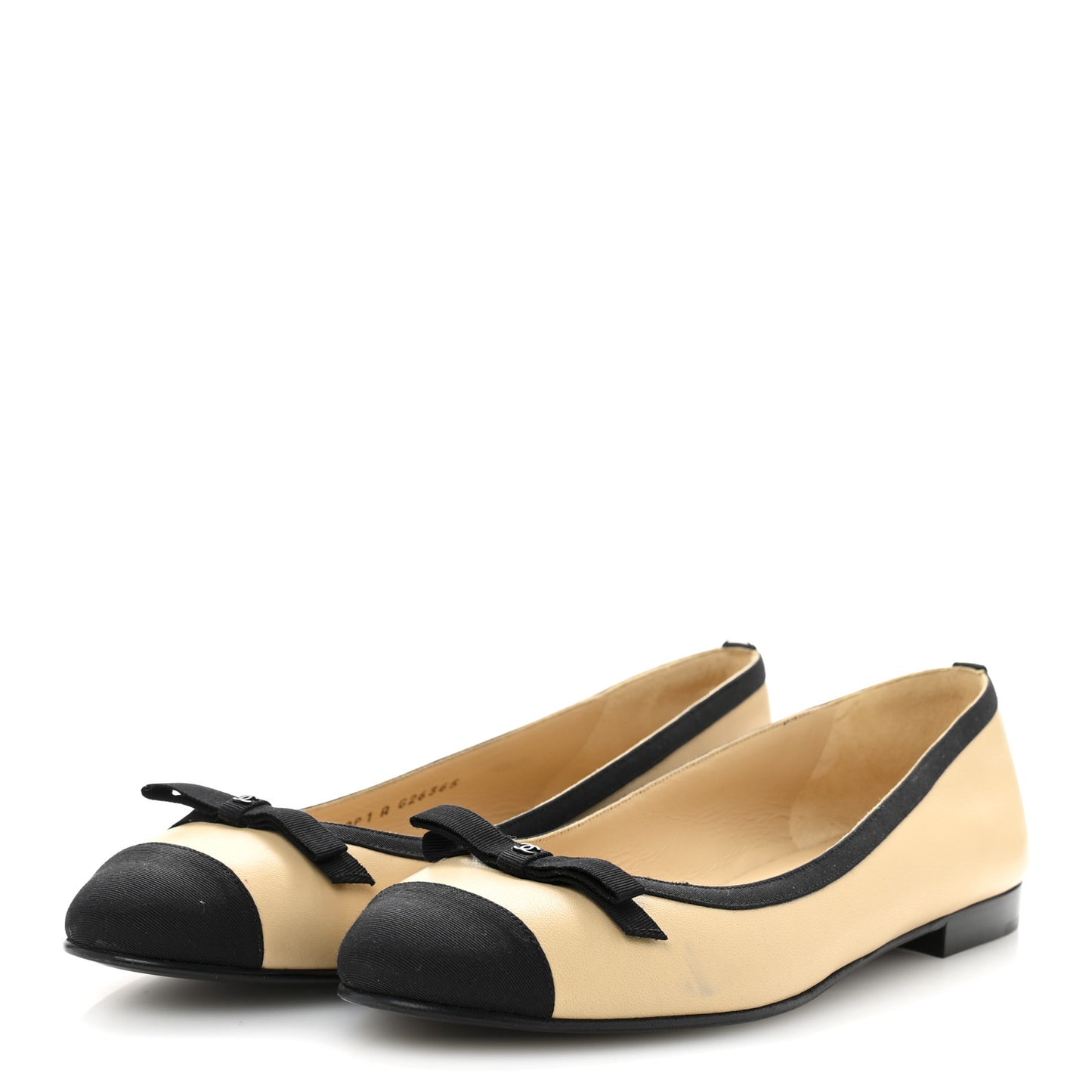 Lambskin Grossgrain Cap Toe Bow CC Ballerina Flats 40 Beige Black