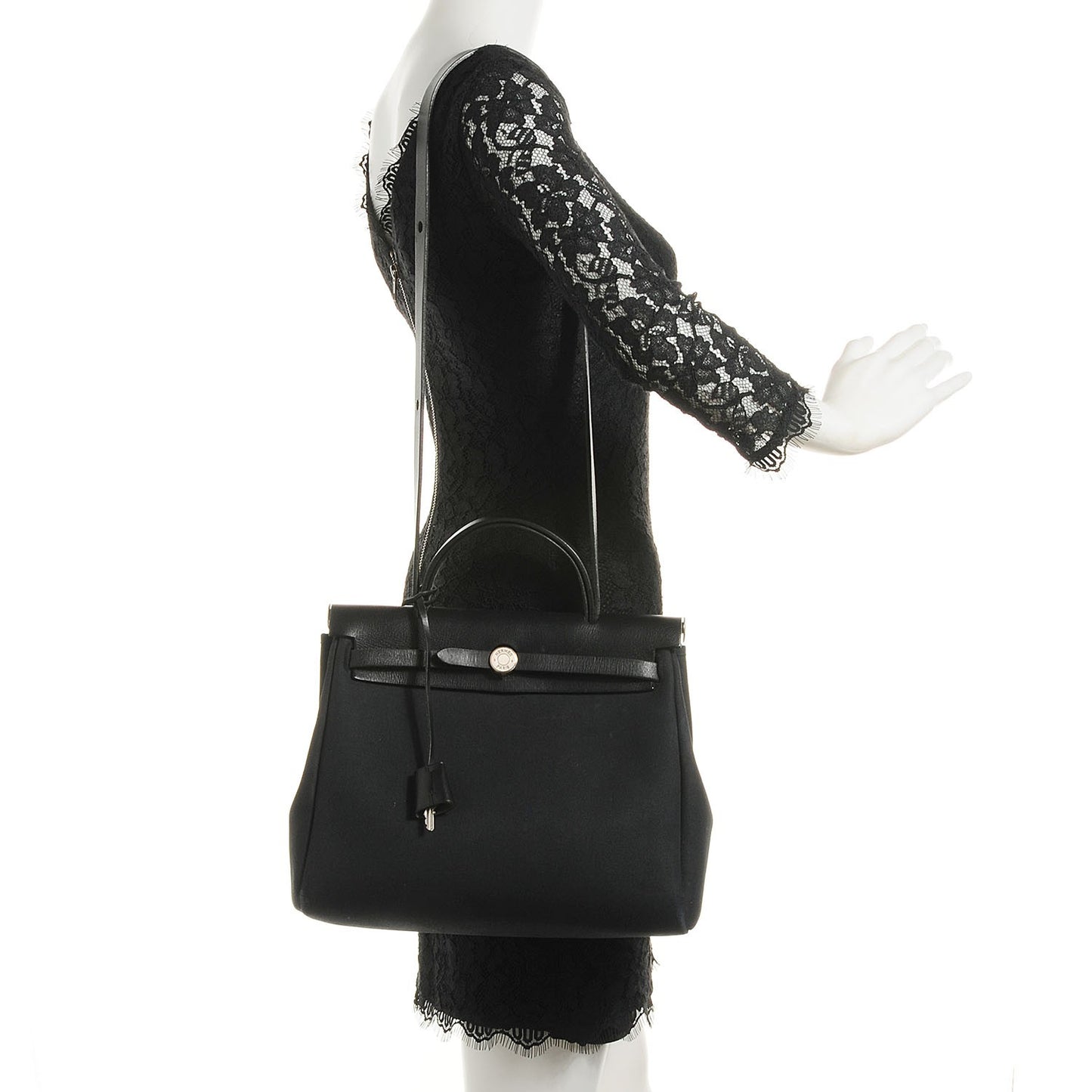Vache Calfskin Toile Herbag 30 PM Black