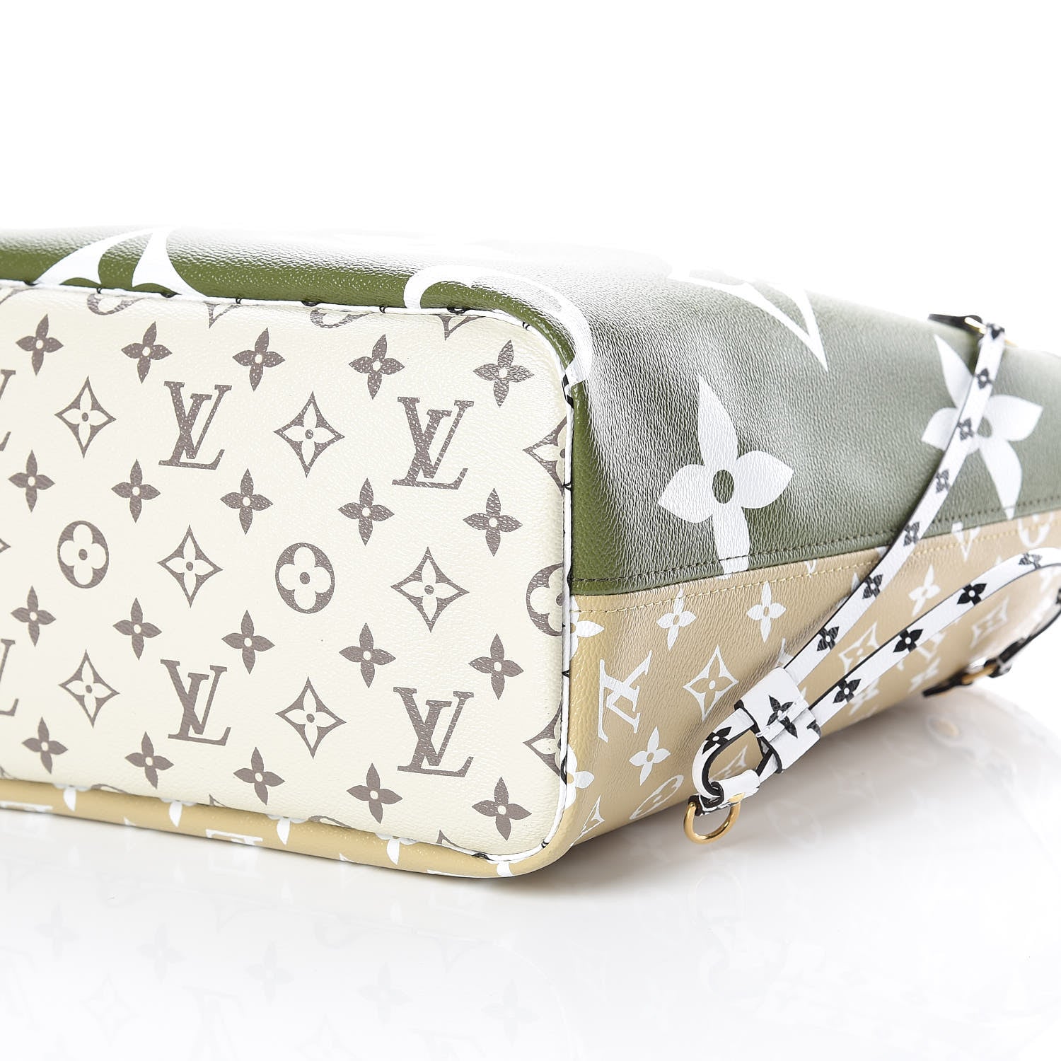 Louis Vuitton Monogram Giant Neverfull MM Kaki 6 of 9
