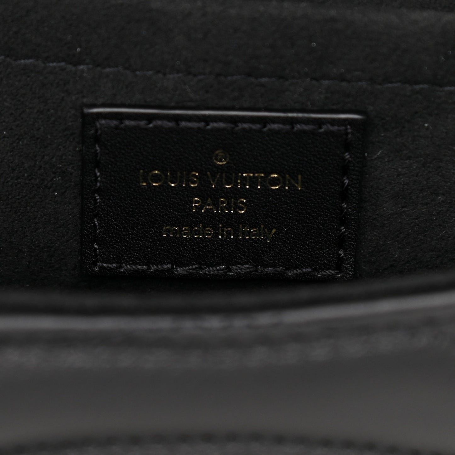 Calfskin New Wave Chain MM Black