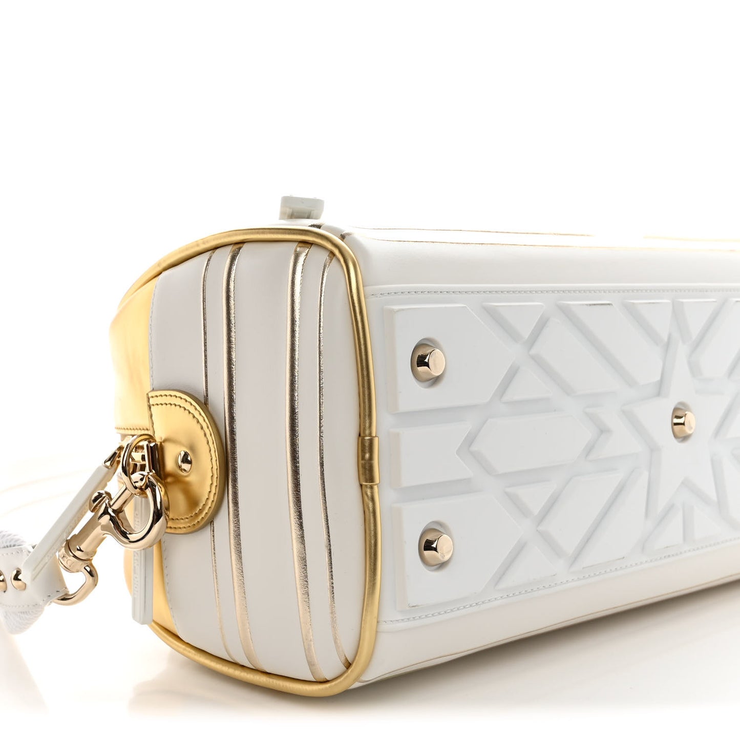 Calfskin Padded Macrocannage Medium Dior Vibe Zip Bowling Bag White Gold
