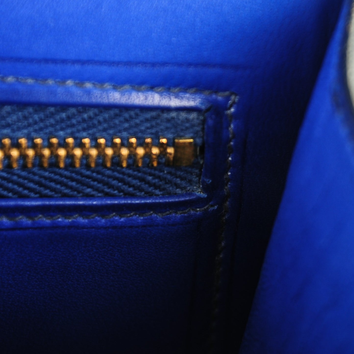 Constance 23 Bleu Saphir