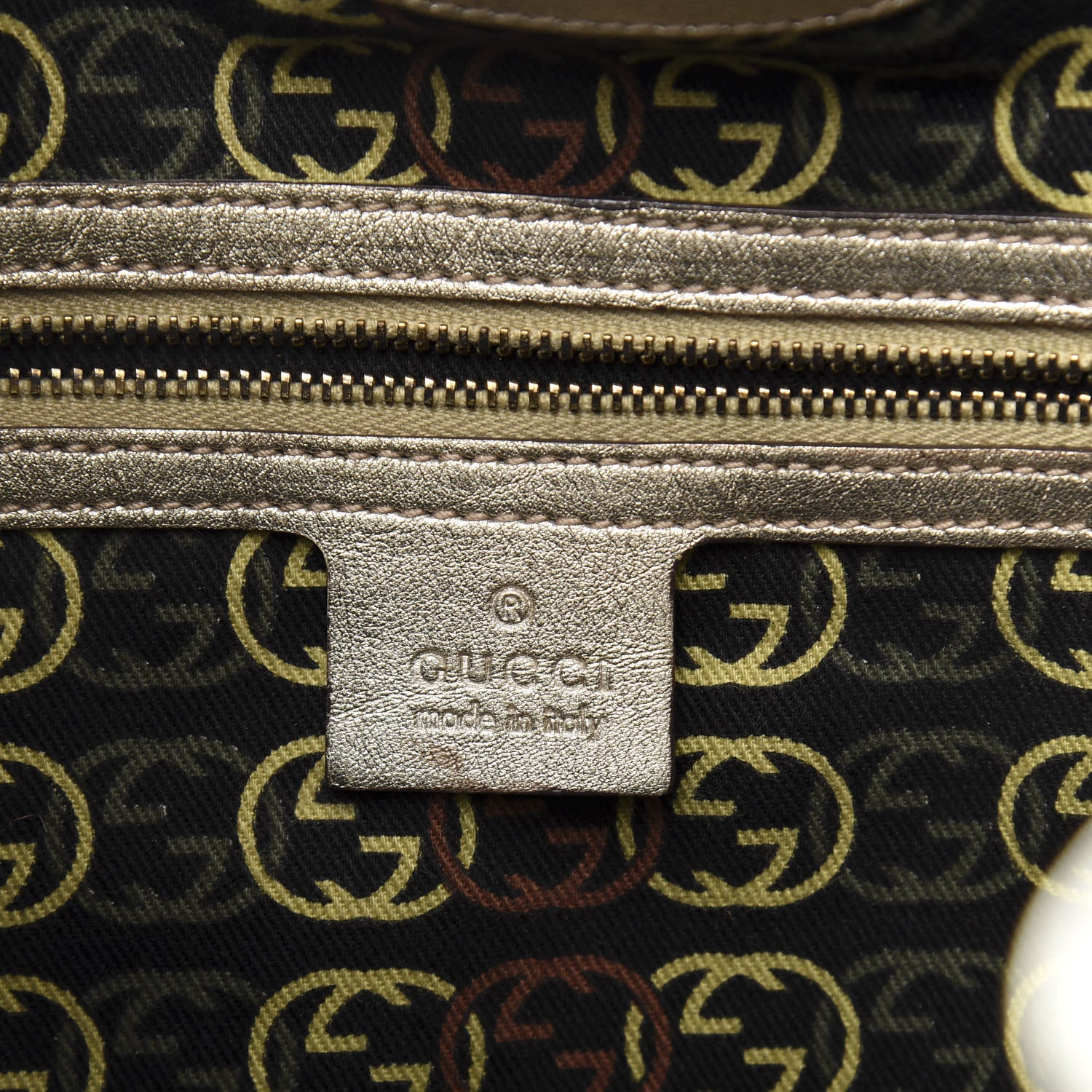 Gucci Metallic Calfskin Medium Britt Tote Platinum 6 of 13