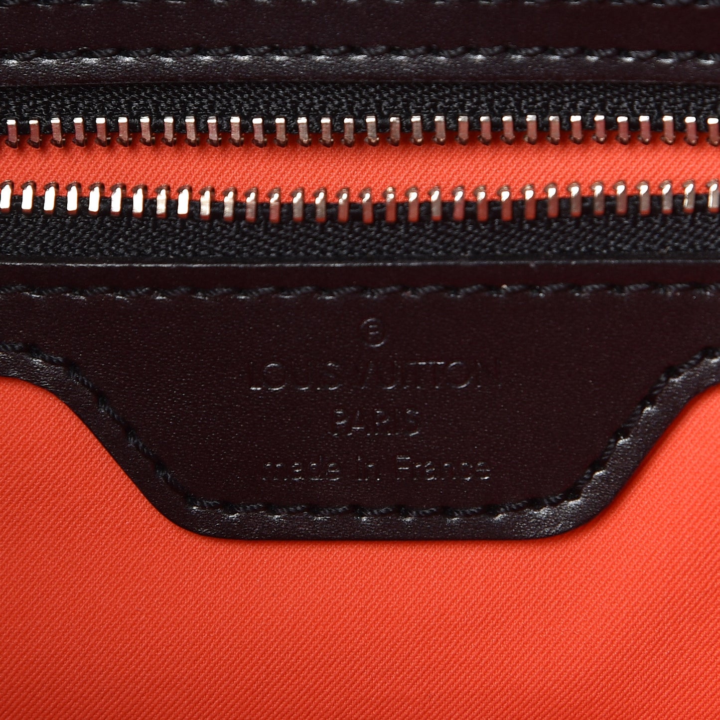 Epi Stretch Fizz Tote Black